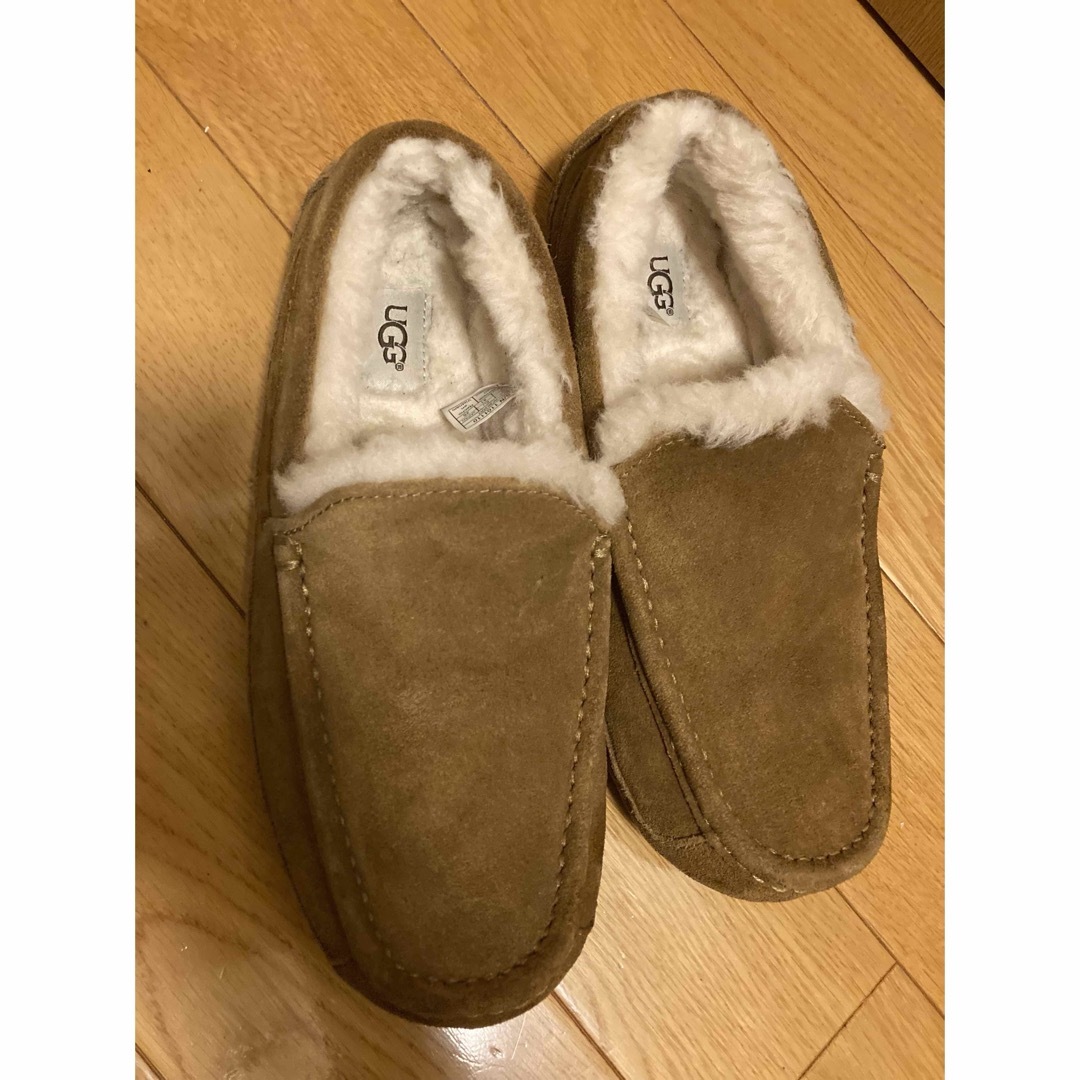 UGG(アグ)のUGG スリッポン モカシン　26cm メンズの靴/シューズ(スリッポン/モカシン)の商品写真