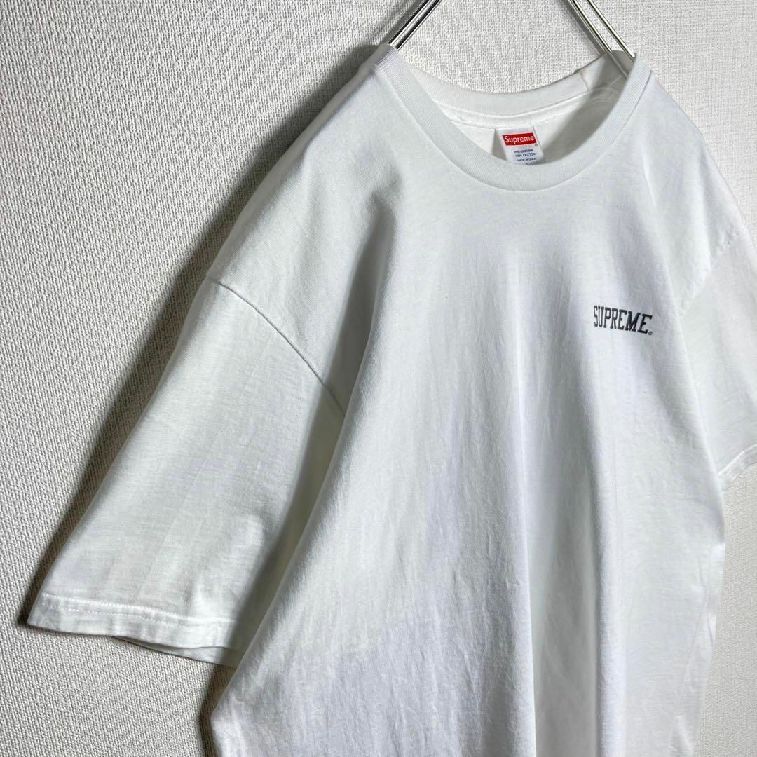 Supreme(シュプリーム)の【美品】シュプリーム　ワンポイントロゴ入り定番カラーTシャツ　人気Lサイズ　白 メンズのトップス(Tシャツ/カットソー(半袖/袖なし))の商品写真