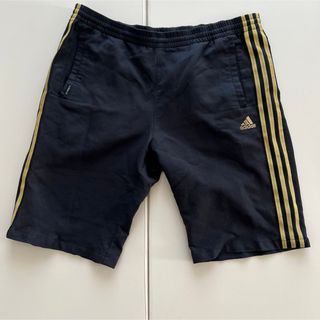 adidas ハーフパンツ