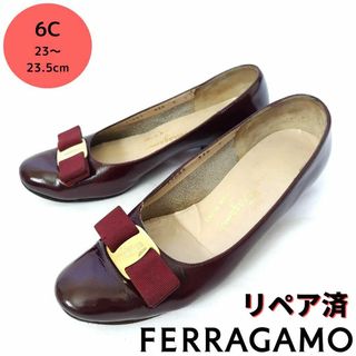 サルヴァトーレフェラガモ(Salvatore Ferragamo)のフェラガモ【Ferragamo】ヴァラ エナメル パンプス ボルドー(ハイヒール/パンプス)