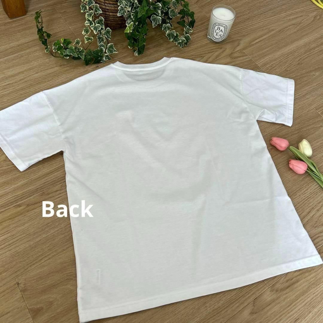 OBLI(オブリ)のOBLI　オブリ　ロゴワッペンTシャツ　F　ホワイトコットン半袖　完売品 レディースのトップス(Tシャツ(半袖/袖なし))の商品写真