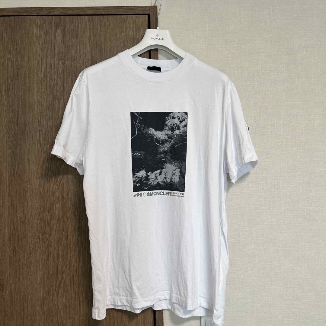 MONCLER(モンクレール)のモンクレール　Tシャツ　XXL 未使用品　2枚 メンズのトップス(Tシャツ/カットソー(半袖/袖なし))の商品写真