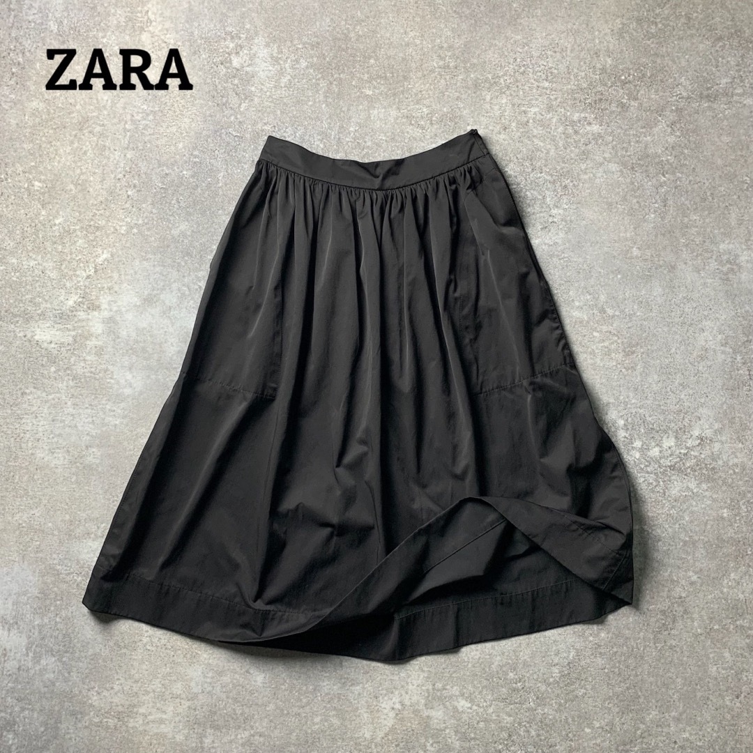 ZARA(ザラ)の大人気【ZARA WOMAN】ウエストギャザーミディスカート フレアスカート レディースのスカート(その他)の商品写真