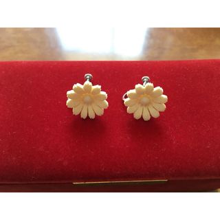 お花イヤリング(イヤリング)