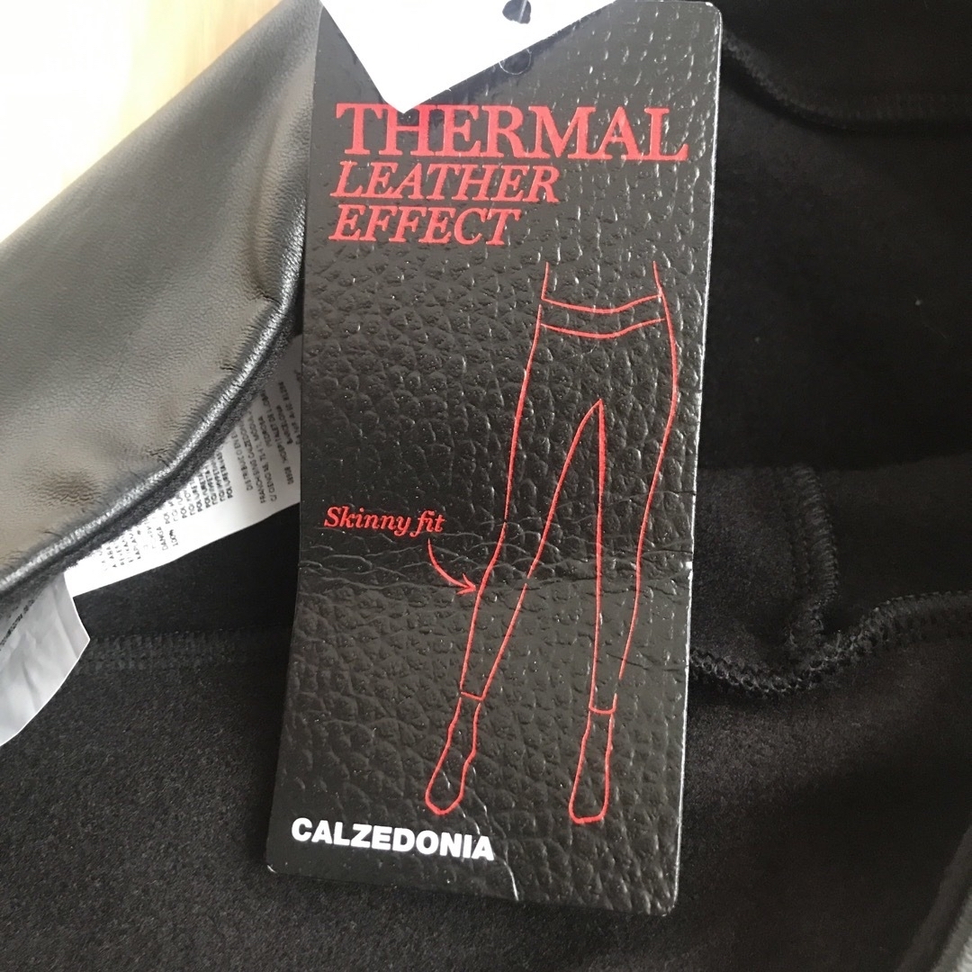 未使用タグ付き　THERMAL LEATHER EFFECT レギンス　XS レディースのレッグウェア(レギンス/スパッツ)の商品写真