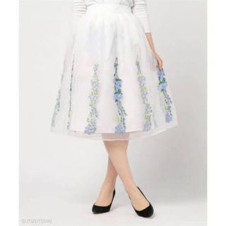 tocco スカート　ファンシー　美品(ひざ丈スカート)