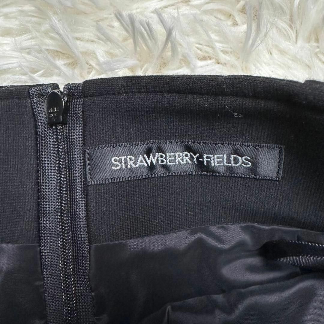 STRAWBERRY-FIELDS(ストロベリーフィールズ)のストロベリーフィールズ　スリットスカート　ウエストベルト付　サイズフリー レディースのスカート(ひざ丈スカート)の商品写真