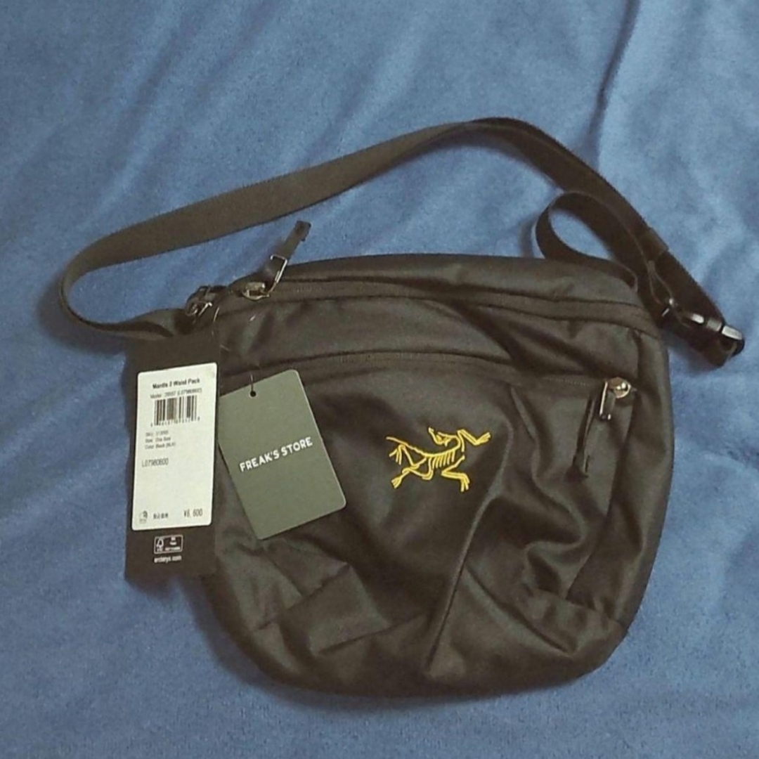 ARC'TERYX(アークテリクス)の新品未使用　アークテリクス　新型マンティス2　ブラック メンズのバッグ(ショルダーバッグ)の商品写真
