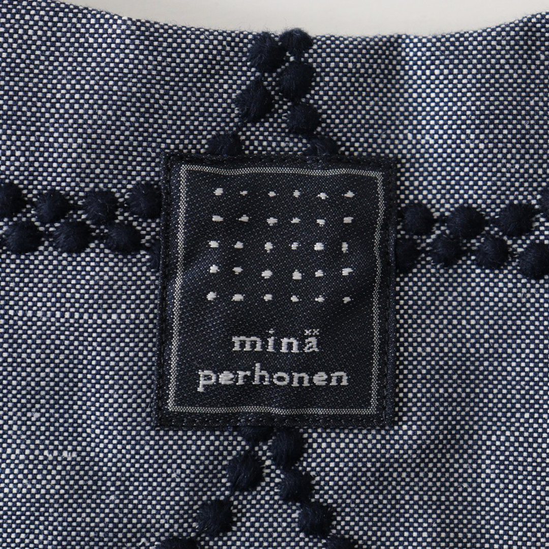 mina perhonen(ミナペルホネン)の美品 2021SS ミナペルホネン mina perhonen tambourine エッグバッグ egg bag/グレー 刺繍 タンバリン【2400013792349】 レディースのバッグ(ハンドバッグ)の商品写真