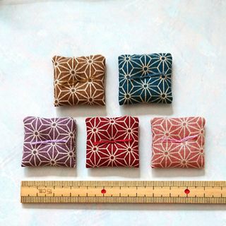 ミニ座布団 置物用 麻の葉(小) 3cm角 5個セット ハンドメイド(インテリア雑貨)