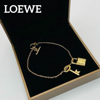 ロエベ(LOEWE)の極美品 ★LOEWE★ ブレスレット 南京錠 カデナ 鍵 ロゴ ゴールド 箱付き(ブレスレット/バングル)