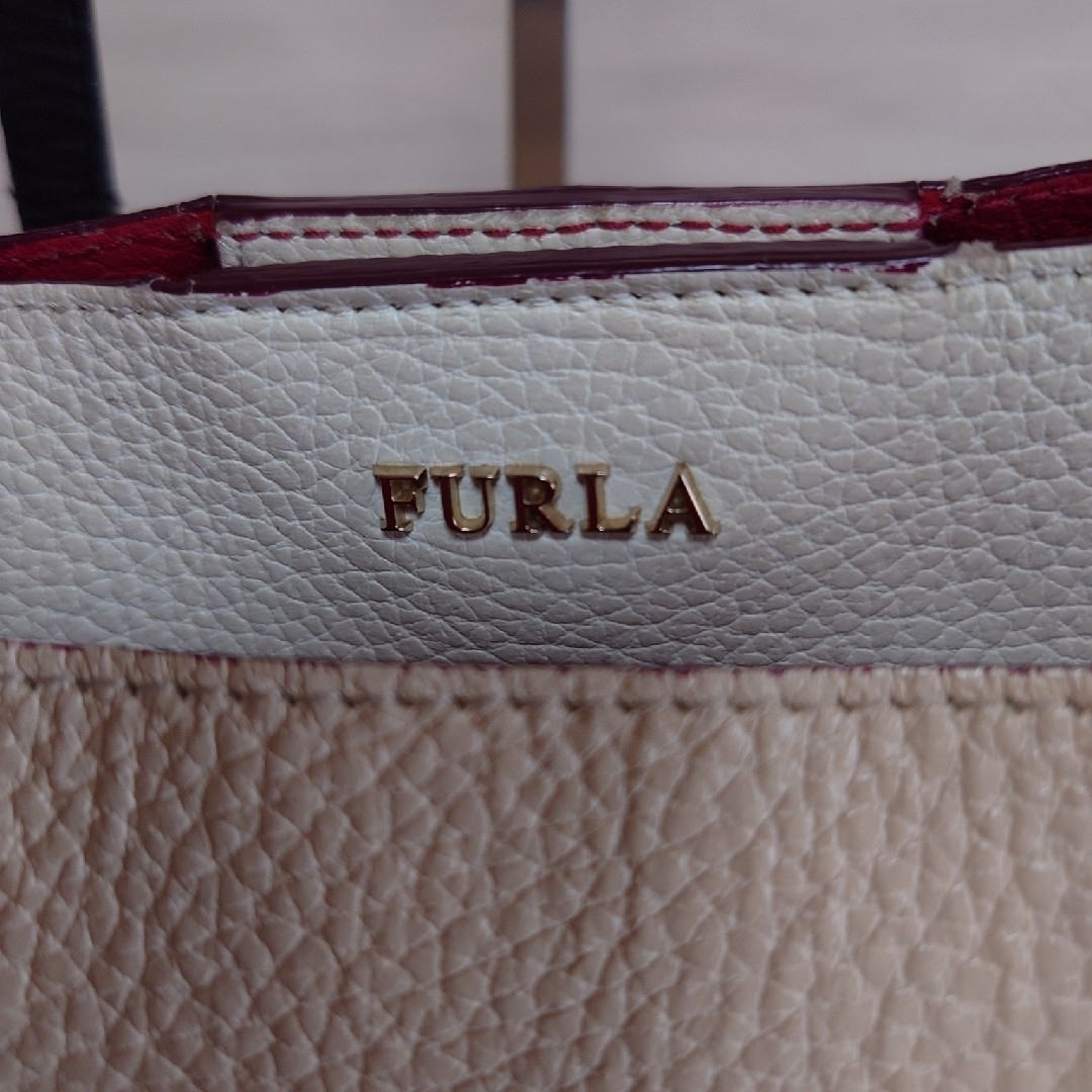 Furla(フルラ)の美品 FURLA フルラ トートバッグ メンズ 大容量 パソコン Ａ4ok 白 メンズのバッグ(トートバッグ)の商品写真