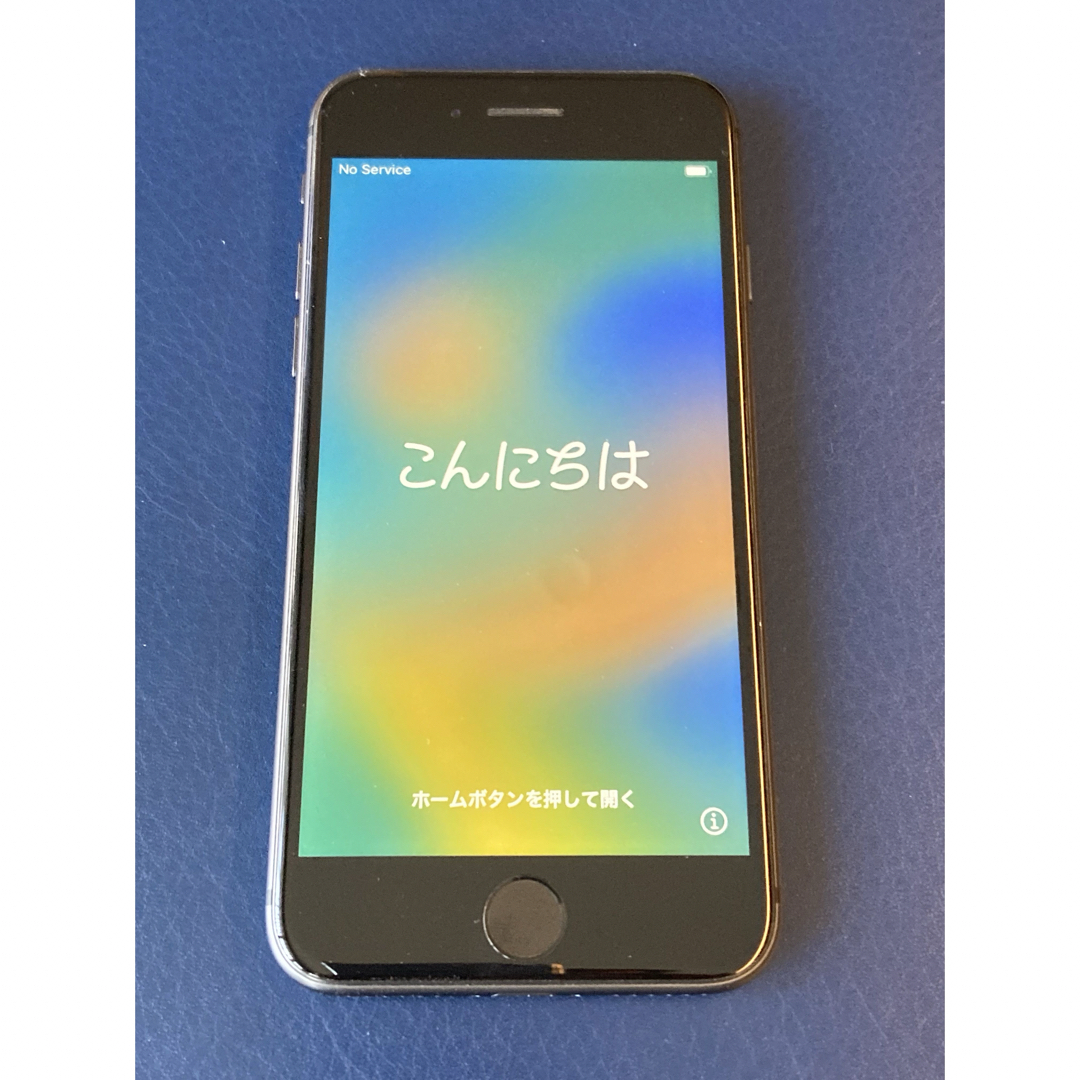 iPhone(アイフォーン)の【電池97%超美品】iPhone8 スペースグレイ　64GB  スマホ/家電/カメラのスマートフォン/携帯電話(スマートフォン本体)の商品写真