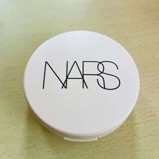 ナーズ(NARS)のケース　NARS クッションファンデ　(ボトル・ケース・携帯小物)