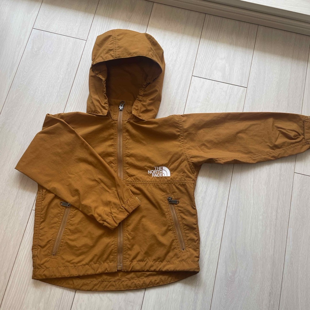 THE NORTH FACE(ザノースフェイス)のノースフェイスウインドブレーカー100 キッズ/ベビー/マタニティのキッズ服男の子用(90cm~)(ジャケット/上着)の商品写真