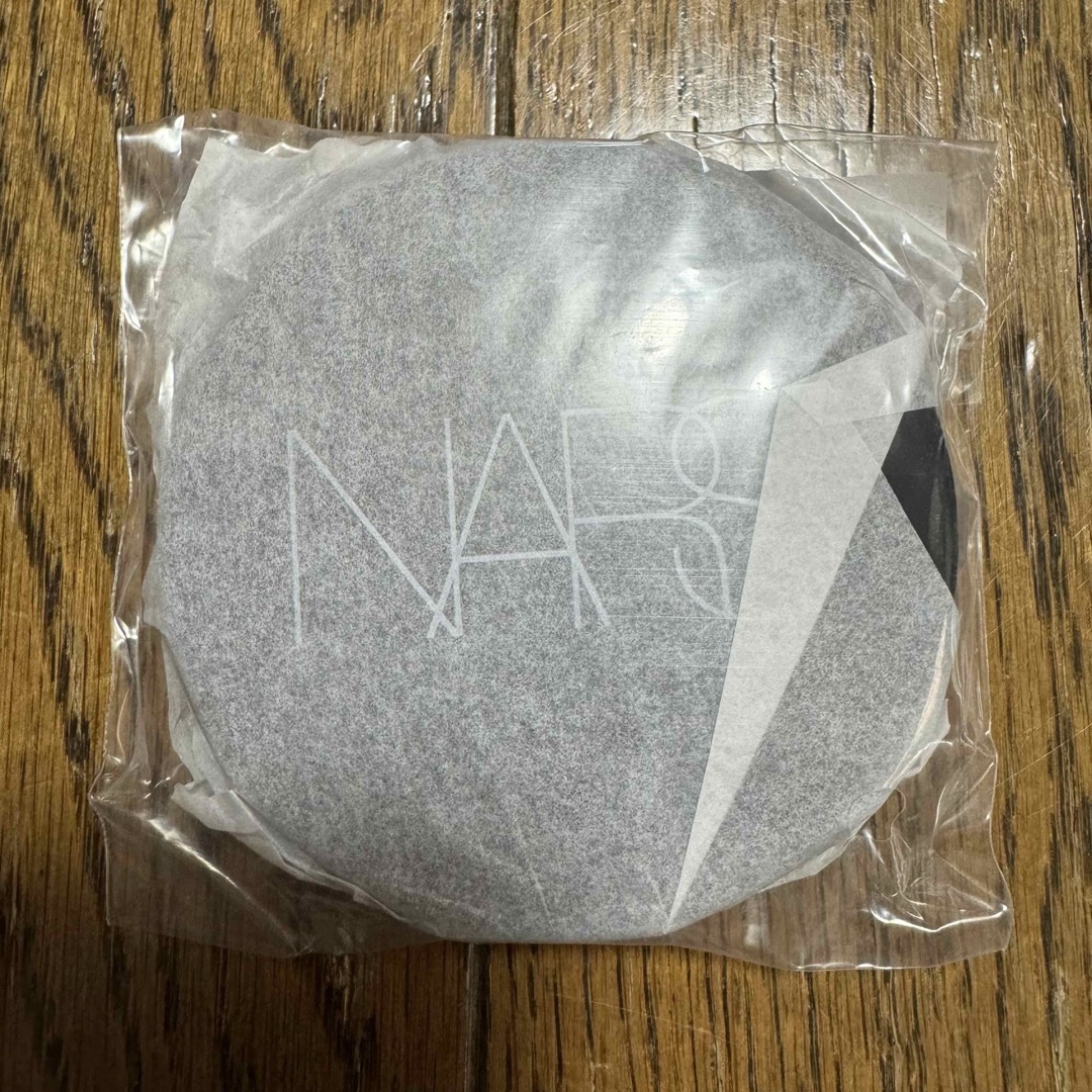 NARS(ナーズ)のNARS ノベルティ　ミラー　鏡 レディースのファッション小物(ミラー)の商品写真
