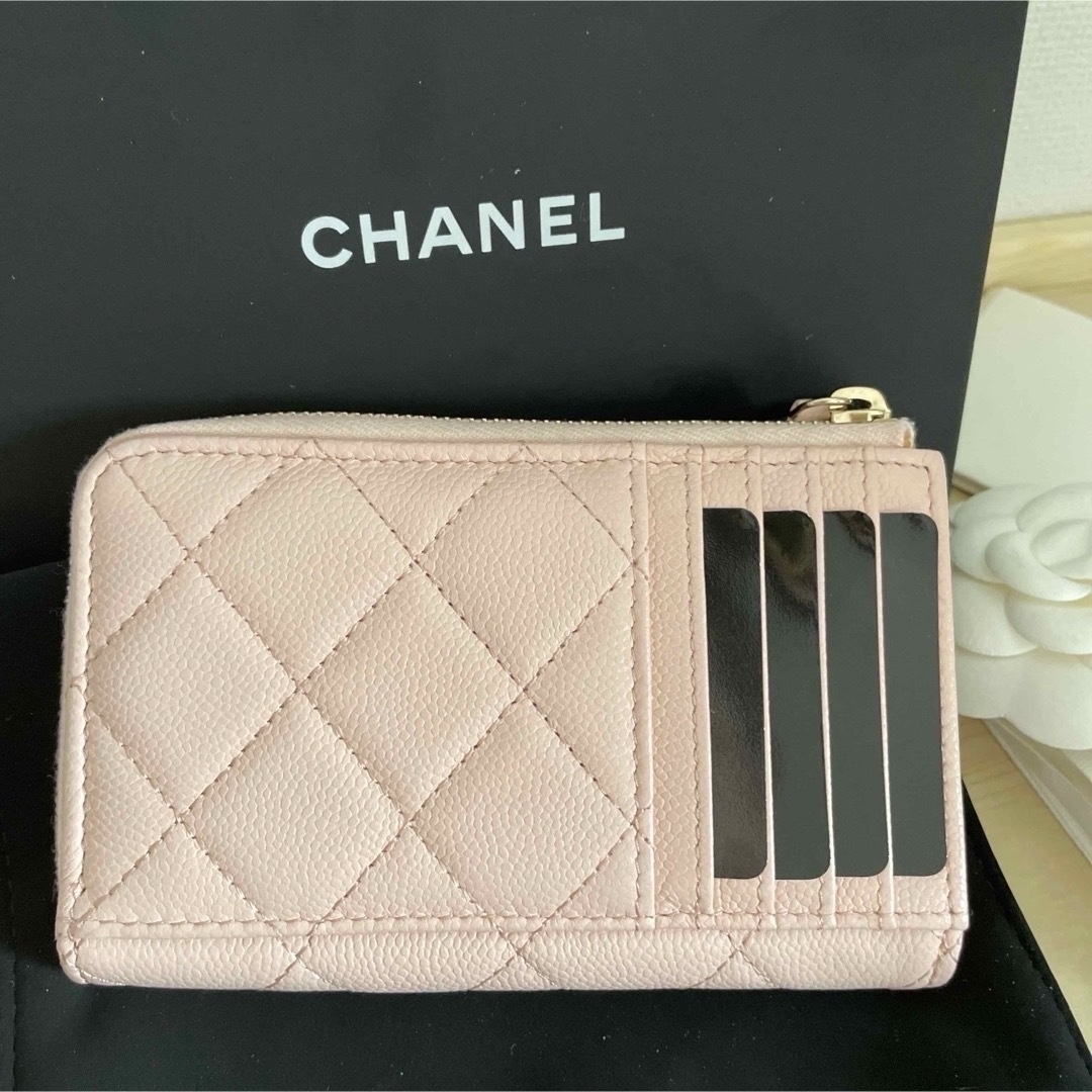 CHANEL(シャネル)のCHANEL フラグメントケース レディースのファッション小物(コインケース)の商品写真