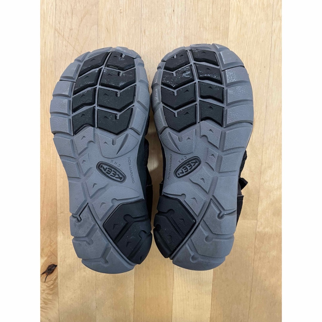 KEEN(キーン)のmin様　KEEN サンダル 18㎝ キッズ/ベビー/マタニティのキッズ靴/シューズ(15cm~)(アウトドアシューズ)の商品写真