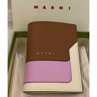 マルニ(Marni)のマルニ MARNI  二つ折り財布 バイフォールドウォレット  モカ　ピンク　(財布)