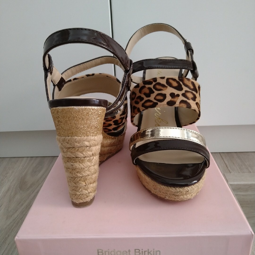 Bridget Birkin(ブリジットバーキン)の未使用　Bridget Birkin　サンダル レディースの靴/シューズ(サンダル)の商品写真