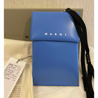 マルニ(Marni)のマルニ MARNI フォンケース PVC ネックポーチ　ブルー　ブラウン(ショルダーバッグ)