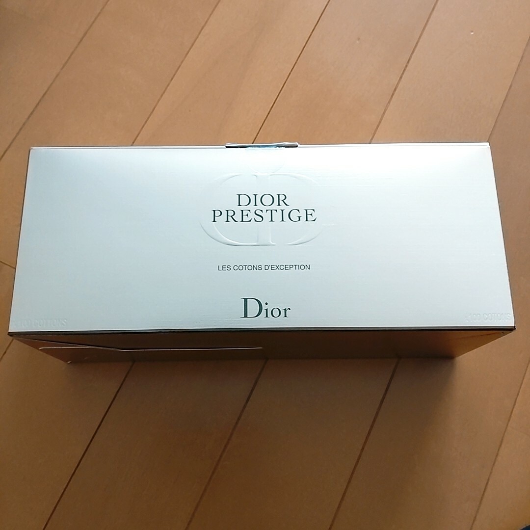 Dior(ディオール)のDior　コットン　フェイシャルコットン コスメ/美容のメイク道具/ケアグッズ(コットン)の商品写真