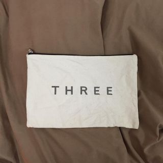 スリー(THREE)のTHREE トラベルポーチ(ポーチ)