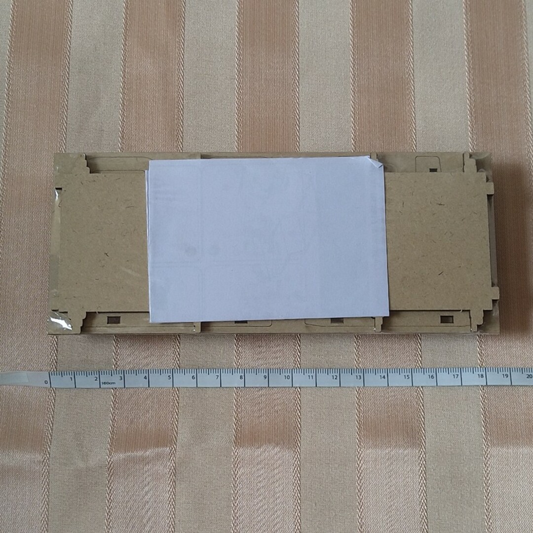 ジープチェロキー　紙製模型キット エンタメ/ホビーのフィギュア(その他)の商品写真