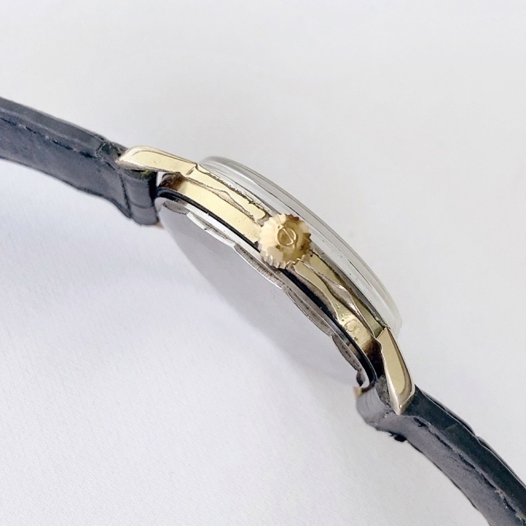 ビンテージ　SWISS製AUREGLE 17石　メンズ手巻き腕時計　稼動品 メンズの時計(腕時計(アナログ))の商品写真