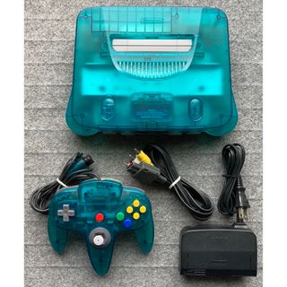 ニンテンドウ64(NINTENDO 64)のNintendo64 クリアブルー 一式(家庭用ゲーム機本体)