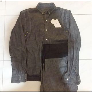 sacai(シャツ)のフリマアイテム一覧 sacai(シャツ)のフリマアイテム一覧