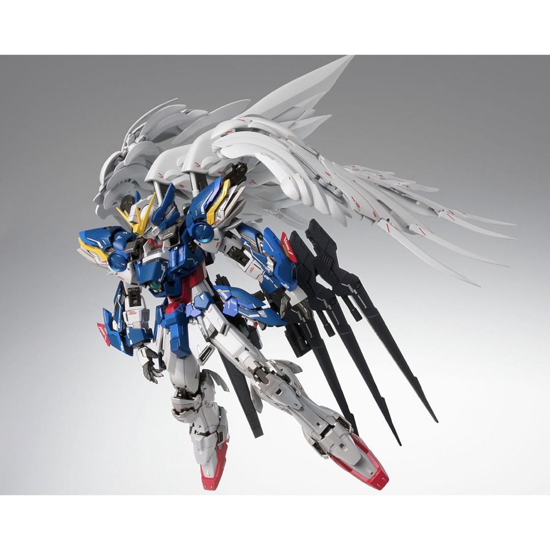 BANDAI(バンダイ)のMETAL COMPOSITE ウイングガンダムゼロ（EW版） ハンドメイドのおもちゃ(フィギュア)の商品写真