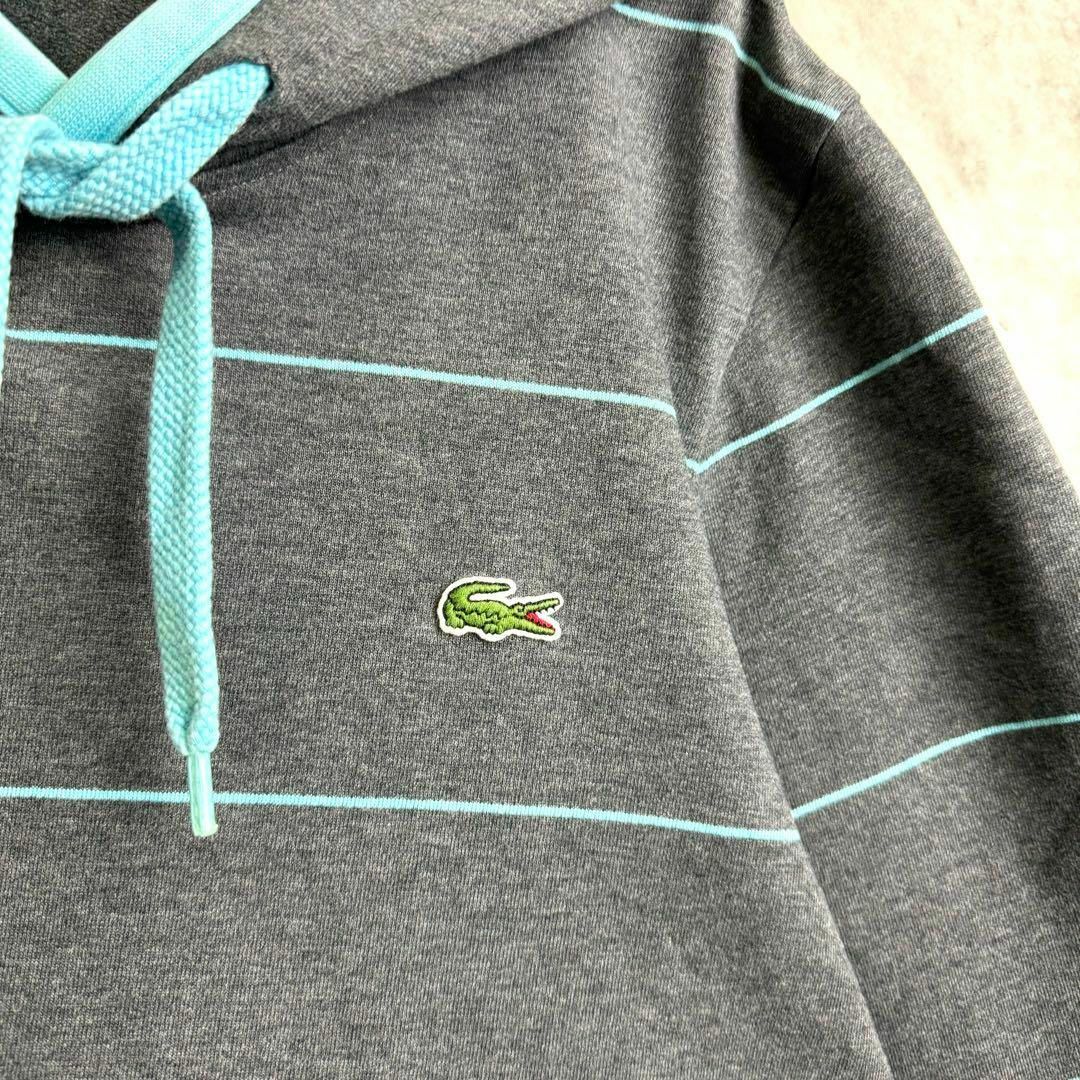 LACOSTE L!VE(ラコステライブ)の希少 美品 ラコステ パーカー ボーダー ワンポイント刺繍ロゴ グレー M相当 メンズのトップス(パーカー)の商品写真