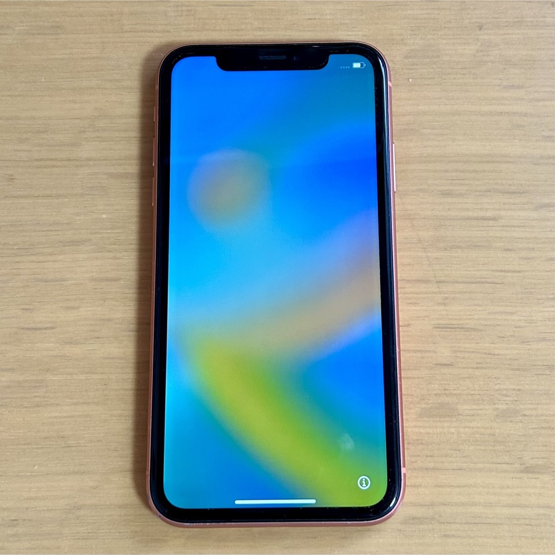 iPhone(アイフォーン)のiPhone XR 128GB コーラル SIMフリー スマホ/家電/カメラのスマートフォン/携帯電話(スマートフォン本体)の商品写真