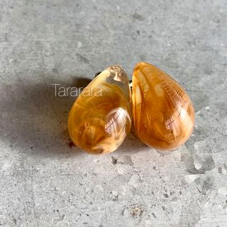 ●ステンレス Amberドロップアクリルpierce●(ピアス)