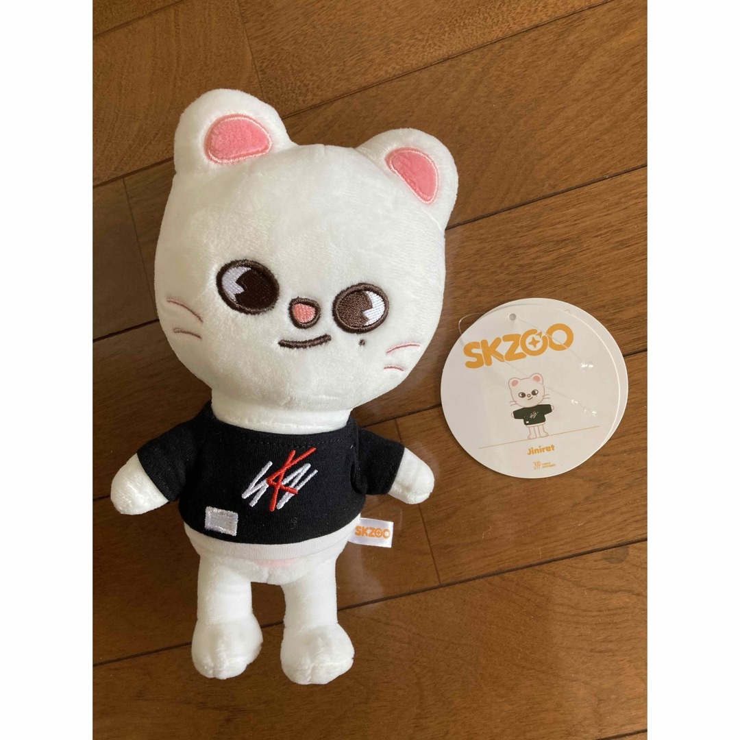 Stray Kids(ストレイキッズ)のstraykids スキズ skzoo ジニレット ⭐︎オリジナル ぬいぐるみ エンタメ/ホビーのCD(K-POP/アジア)の商品写真