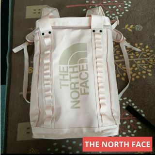 ザノースフェイス(THE NORTH FACE)のTHE NORTH FACE リュック　ピンク(リュック/バックパック)