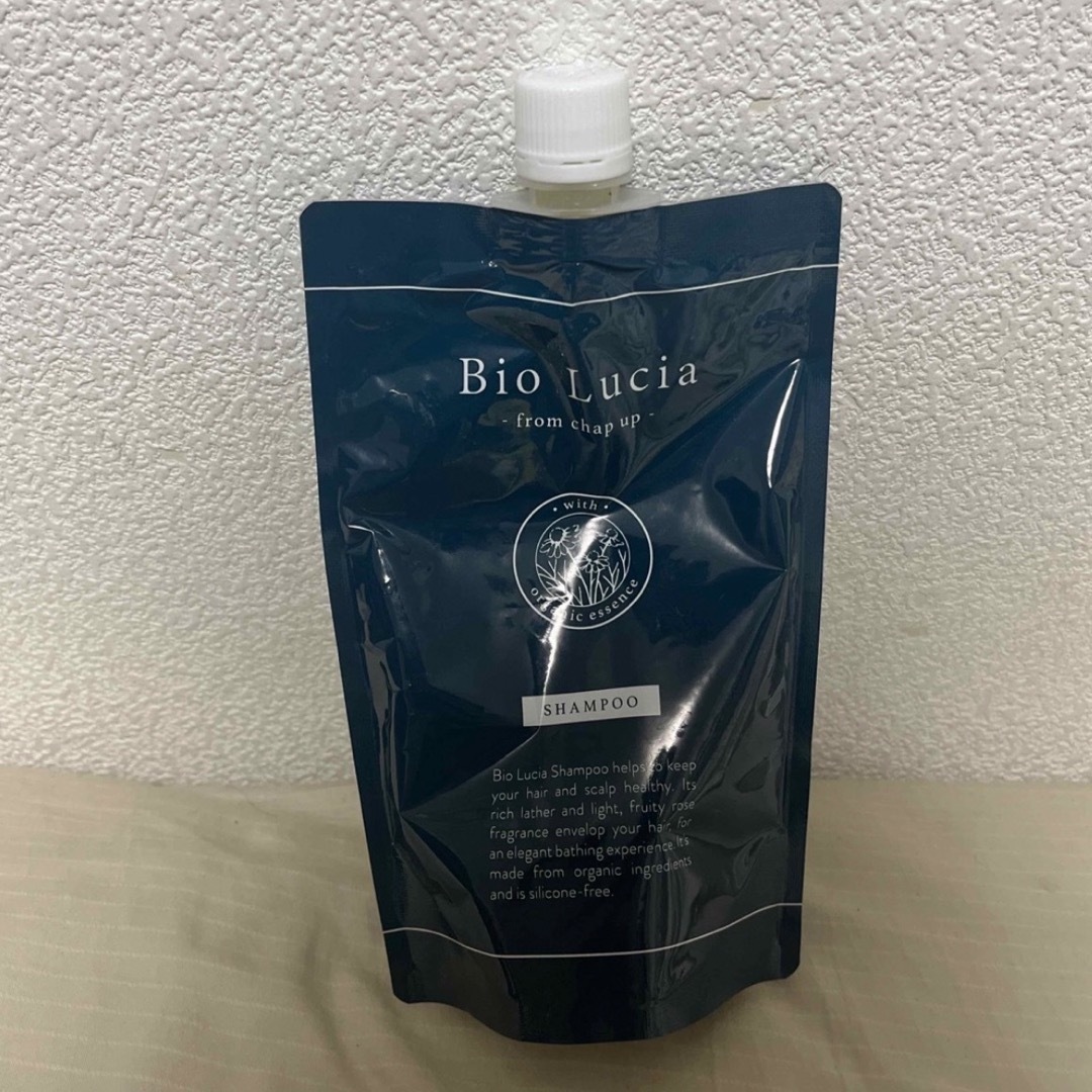 Bio Lucia ビオルチア シャンプー 300ml 詰め替え用 コスメ/美容のヘアケア/スタイリング(シャンプー)の商品写真