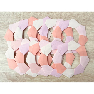 折り紙　リース　10個　ピンク(各種パーツ)
