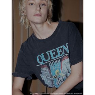 アメリヴィンテージ(Ameri VINTAGE)のQUEEN TOUR´80 BLK TEE(Tシャツ(半袖/袖なし))