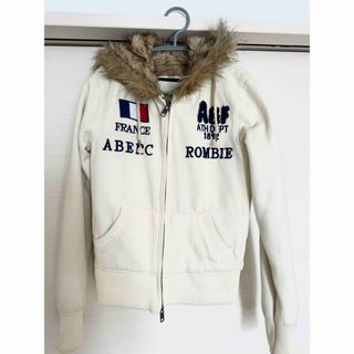 アバクロンビーアンドフィッチ(Abercrombie&Fitch)のAbercrombie&Fitch/ボアパーカー　レディース(パーカー)