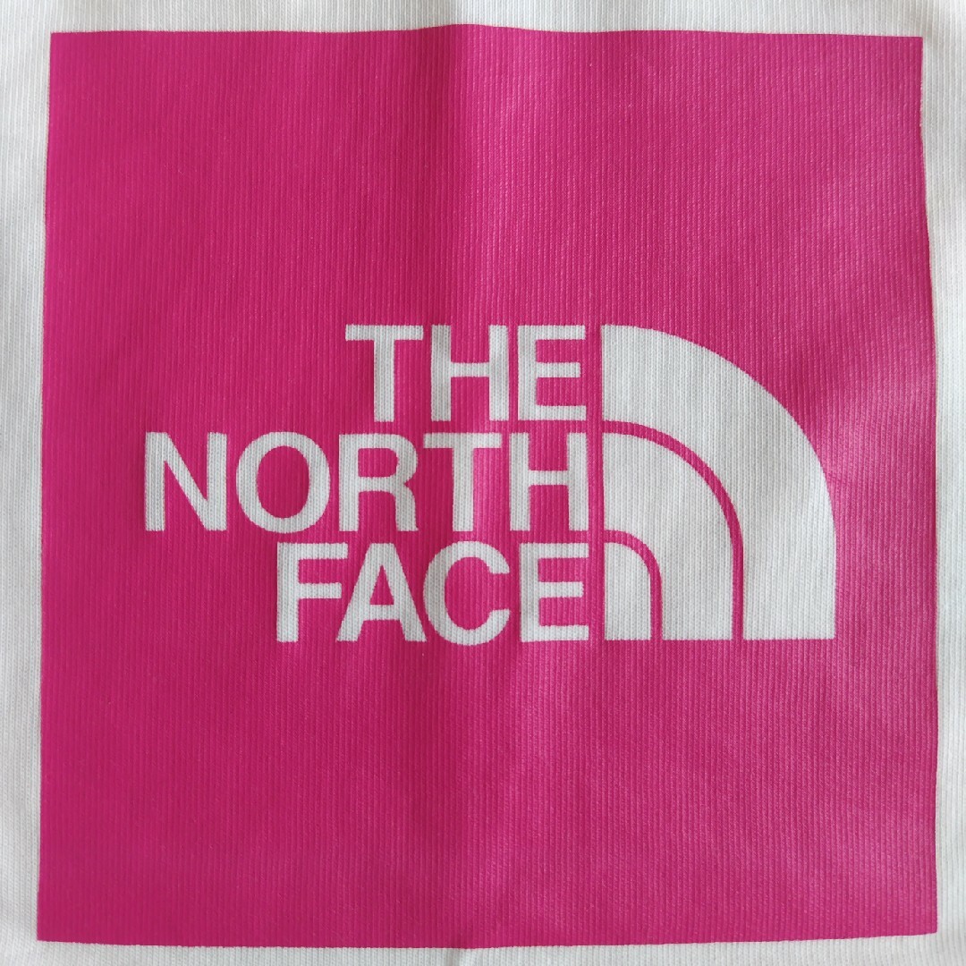 THE NORTH FACE(ザノースフェイス)のTHE NORTH FACE ビッグロゴ Tシャツ 120cm 白×ピンク キッズ/ベビー/マタニティのキッズ服女の子用(90cm~)(Tシャツ/カットソー)の商品写真