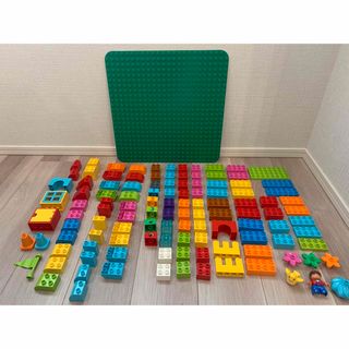 レゴ　デュプロ　LEGO duplo 基礎板付き(積み木/ブロック)