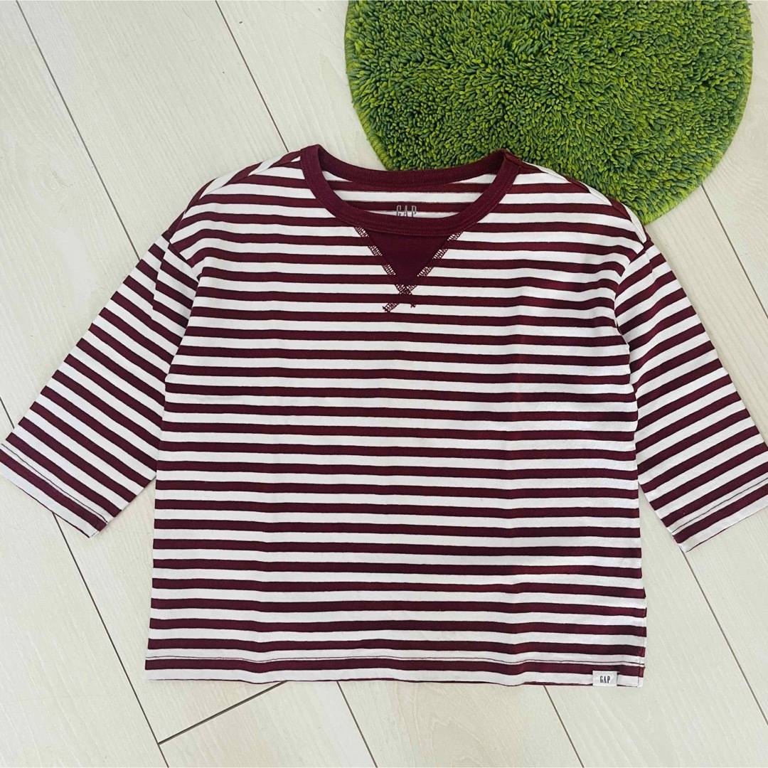 GAP(ギャップ)の2点セット GAP 無印良品 半袖  刺繍 カスタマイズ Tシャツ カットソー キッズ/ベビー/マタニティのキッズ服男の子用(90cm~)(Tシャツ/カットソー)の商品写真