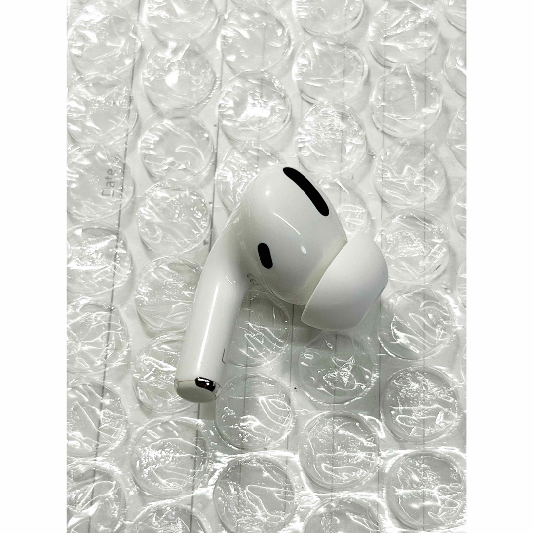 Apple(アップル)のApple AirPods Pro MWP22J/A スマホ/家電/カメラのオーディオ機器(ヘッドフォン/イヤフォン)の商品写真