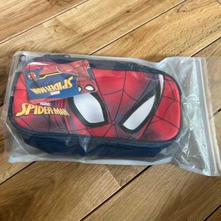 スパイダーマン　ペンケース　ポーチ　小物入れ　未使用　タグ付き