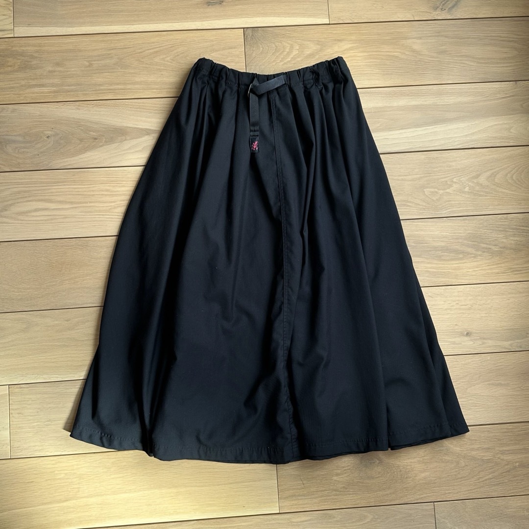 BEAMS BOY(ビームスボーイ)のGRAMICCI  × BEAMS BOY / 別注 ギャバ ロング スカート レディースのスカート(ロングスカート)の商品写真