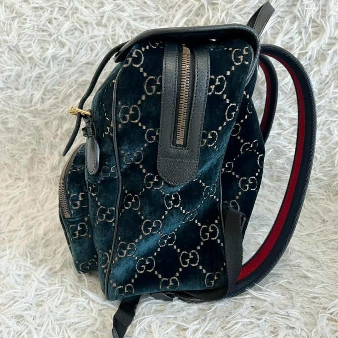 Gucci(グッチ)のGUCCI バックパック 574942 GGマーモント ベロア シェリーライン メンズのバッグ(バッグパック/リュック)の商品写真