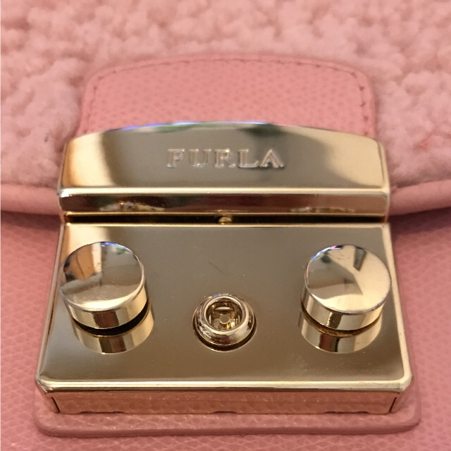 Furla(フルラ)のフルラ メトロポリス 正規品 ピンク レディースのバッグ(ショルダーバッグ)の商品写真