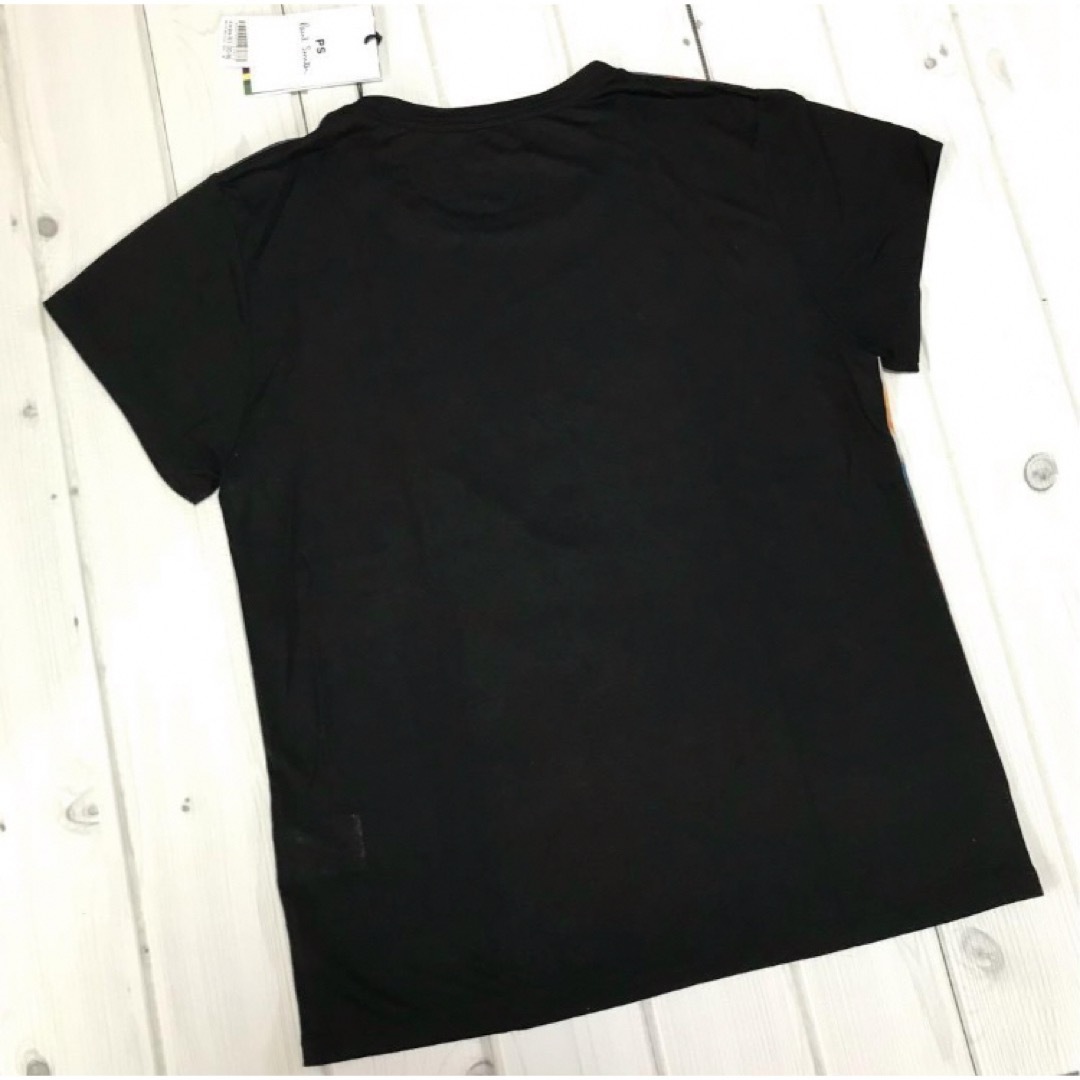 Paul Smith(ポールスミス)の新品タグ付　PaulSmth  アートTシャツ　フラワープリント　M レディースのトップス(Tシャツ(半袖/袖なし))の商品写真